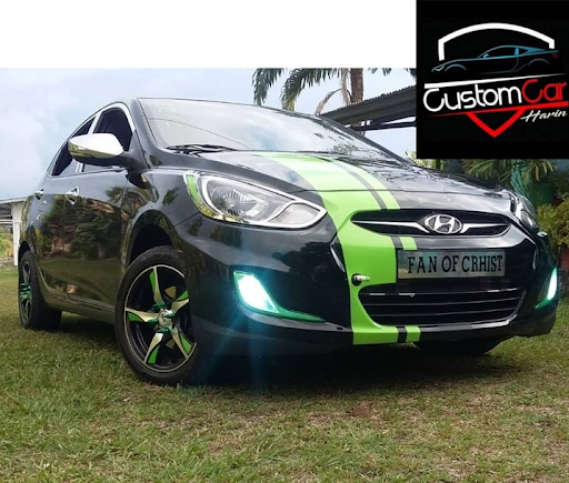 Custom Car Harin