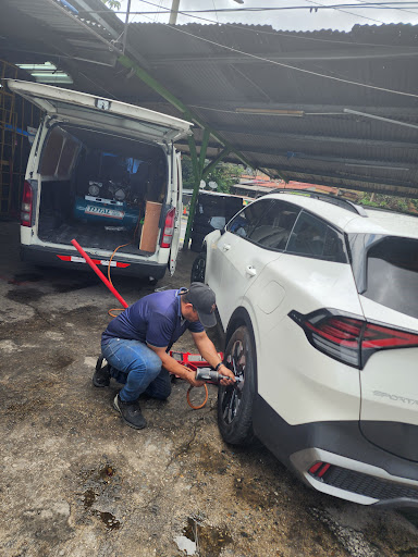 Servicio de llanteria a domicilio