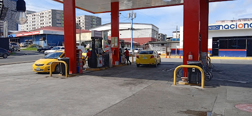 Venta y reparación de llantas Secoservicio