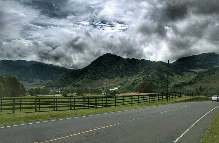 Opinión Llantero Cerro Punta: Reseña y Experiencia Real